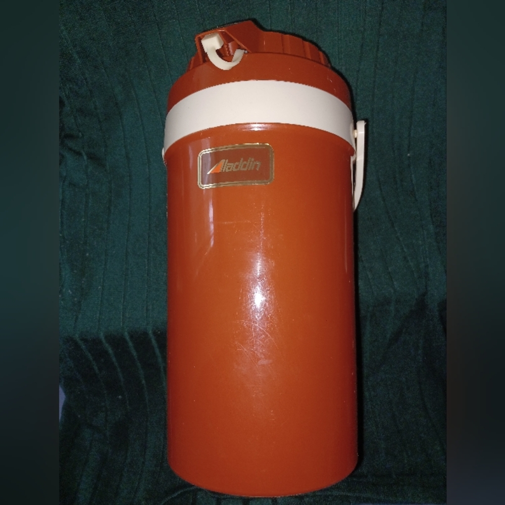 Vintage burnt orange Aladdin pump a drink jug #575 2 Liter (060224A)